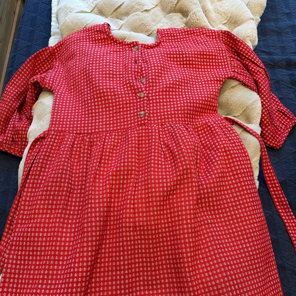 LCW Christmas Red Lily in large